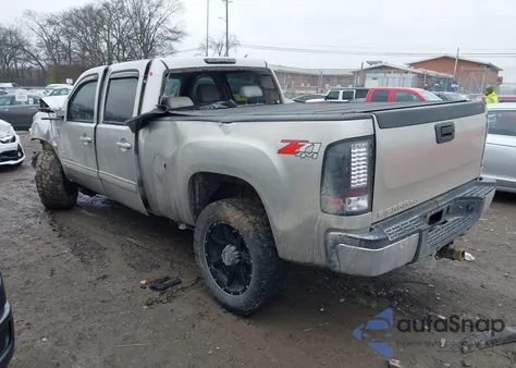 2008 GMC Sierra 2500Hd Slt z USA, uszkodzony, nr VIN 1GTHK23678F188596